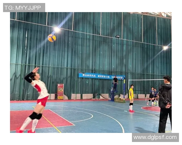 西安排球队在排球团队协作中创下新高展现出卓越的团队精神与默契配合 西安排球队在排球团队协作中创下新高展现出卓越的团队精神与默契配合