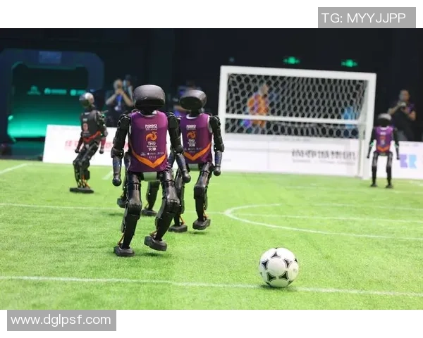 赛后复盘:成都足球队 vs 武汉足球队的配合 赛后复盘:成都足球队 vs 武汉足球队的配合